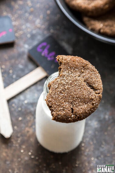Chewy Ginger Molasses Cookies