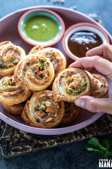 cropped-Shahi-Samosa-Pinwheels.jpg