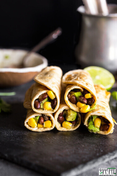 hummus roti rolls