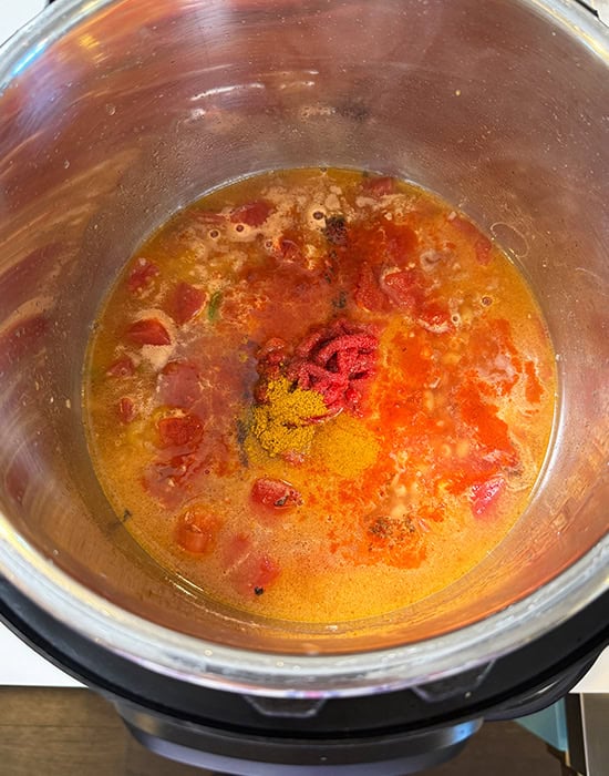 pasta with diced tomato and spices in instant pot