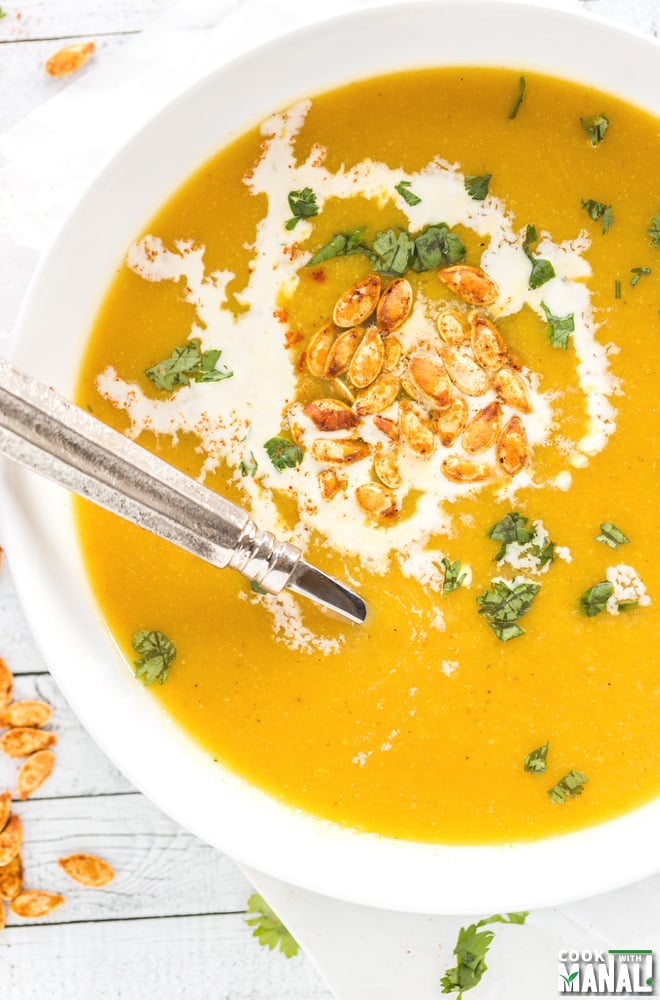 Roasted Curried Pumpkin Soup