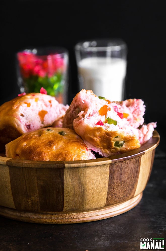 tutti-frutti-rolls