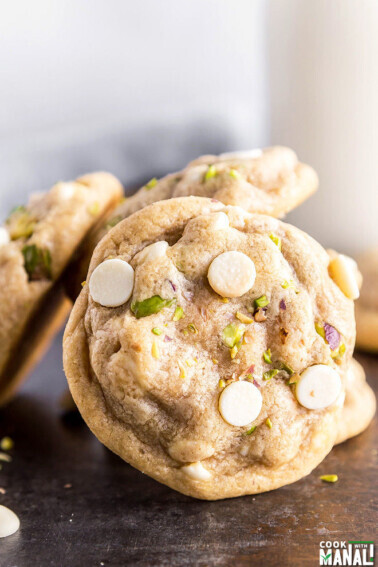White Chocolate Chip Pistachio Cookies